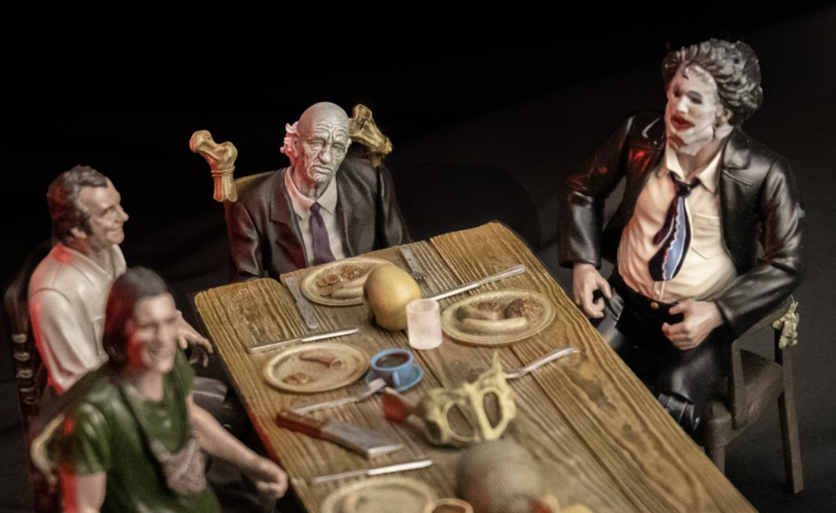 Iconic 'The Texas Chain Saw Massacre' Dinner Table Scene Gets Immortalized in Plastic by Trick or Treat Studios! [Toy Fair]
